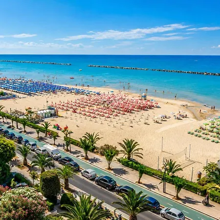 Speciale! Centro A 5min Dal Mare, 2 E Parcheggio Pubblico *