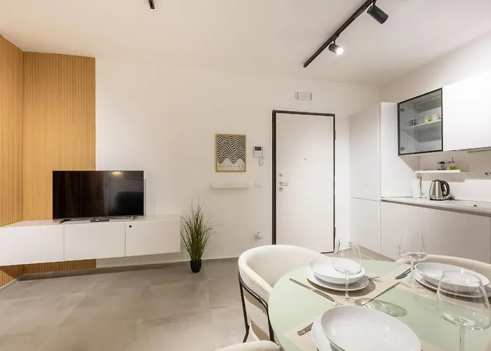 Speciale! In Centro, 2 Con Wifi E Parcheggio Pubblico Pescara